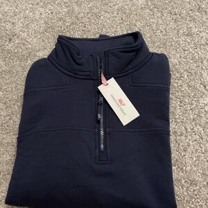 Vineyard Vines women’s Navy Sweater - Boeing Logo - Size medium